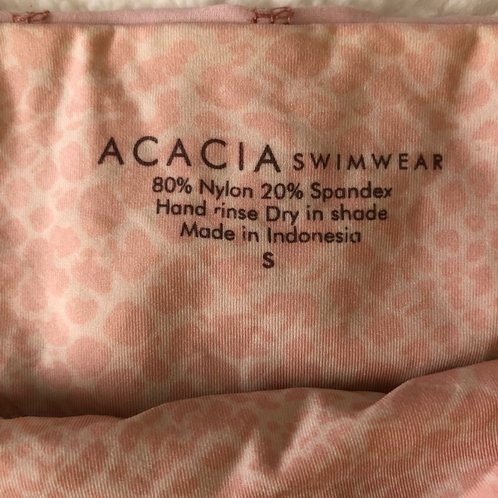 Acacia - Picture 2 of 3